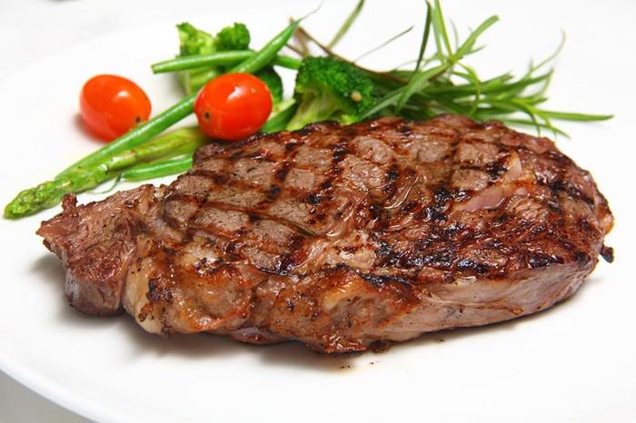 オリオ ステーキ＆ワインレストラン・Olio Steak And Wine Restaurant