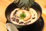 click to zoom image 黒豚骨ラーメン