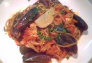 click to zoom image 【new menu】 MIDIA SAGANAKI PASTA Solo Size P420/ Share P660/ Family Size P880
ムール貝、トマト、ルッコラのパスタ