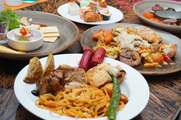 セブ島市内観光クエストホテル料理アップ